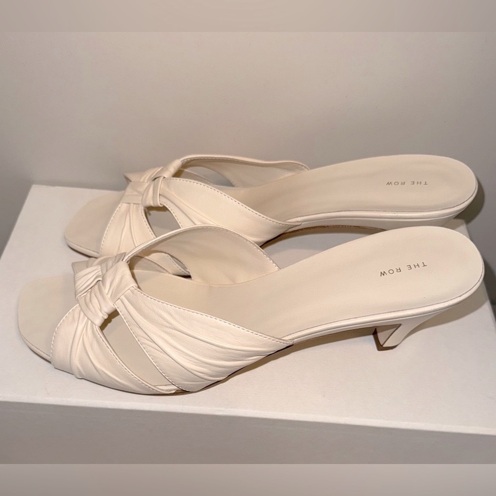 The Row Knotted Sandals, 39.5, Chocolate Blanc - Picture 4 of 12
